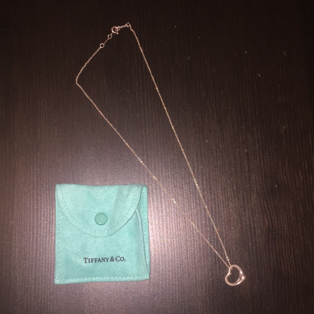 Silver Tiffany & co necklace